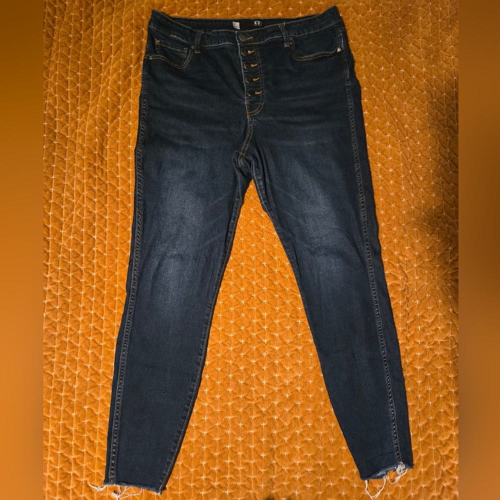 Kut from the Kloth Size 16 Button Fly Dark Wash Skinny Jean